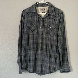 Levi’s long sleeve